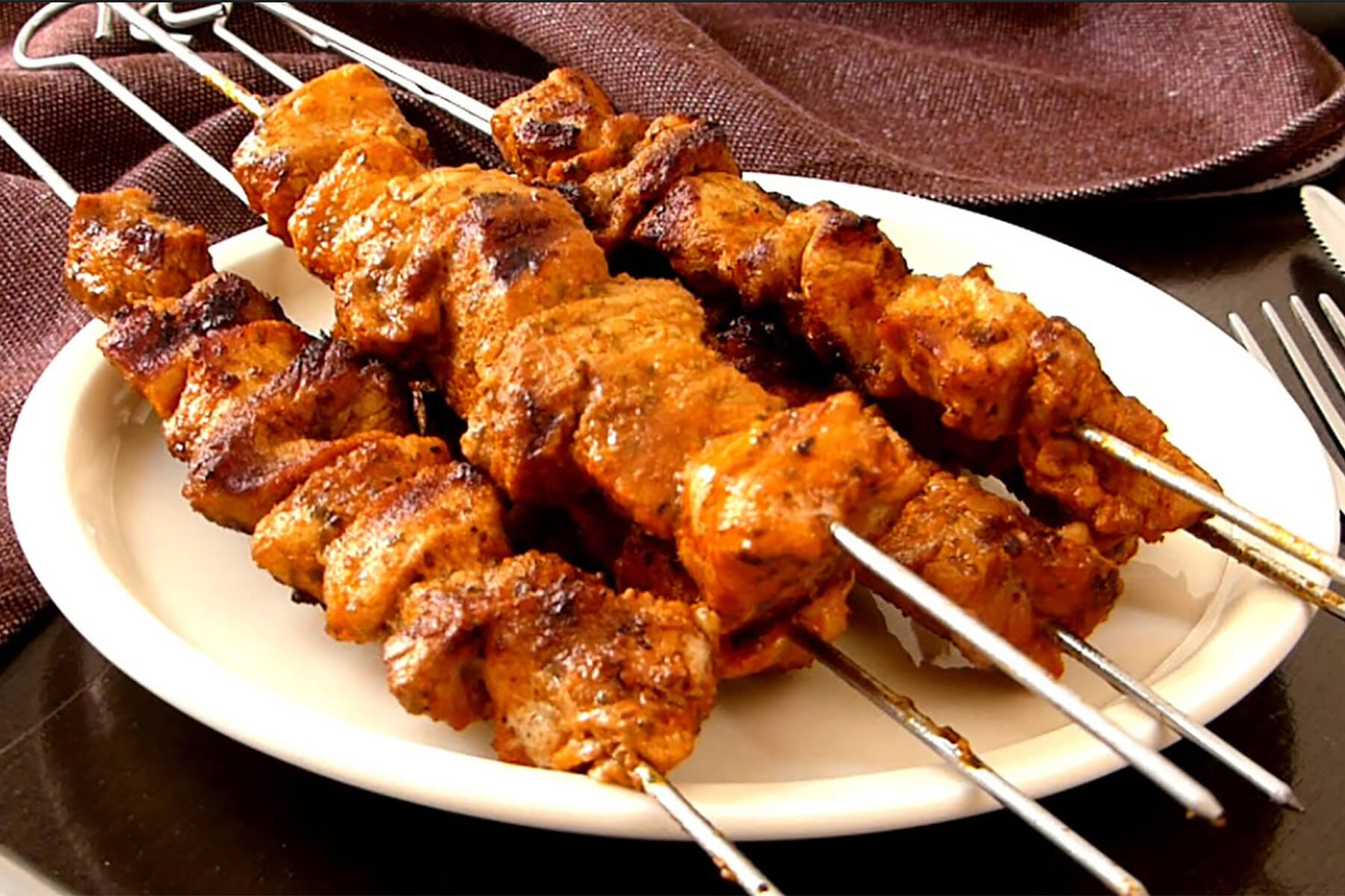 ラム肉の串焼き